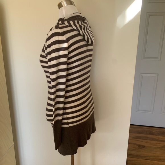 BCBG wool blend striped hooded sweater M - Picture 3 of 8